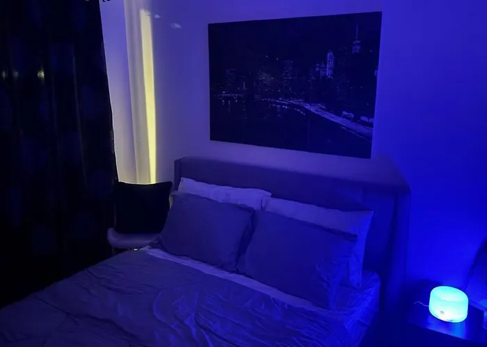Art & Zen - Azure Staycation *
